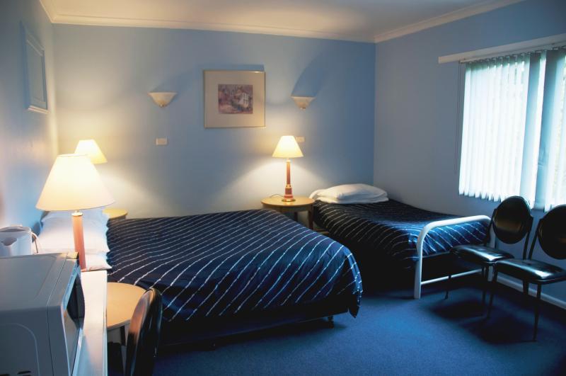 קטומבה Blue Mountains Highway Motel מראה חיצוני תמונה